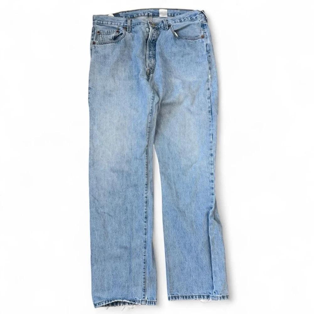 Vintage Levis 501 Light Wash Blue Jeans Men's 37x34 Classic Button Fly Denim Y2K